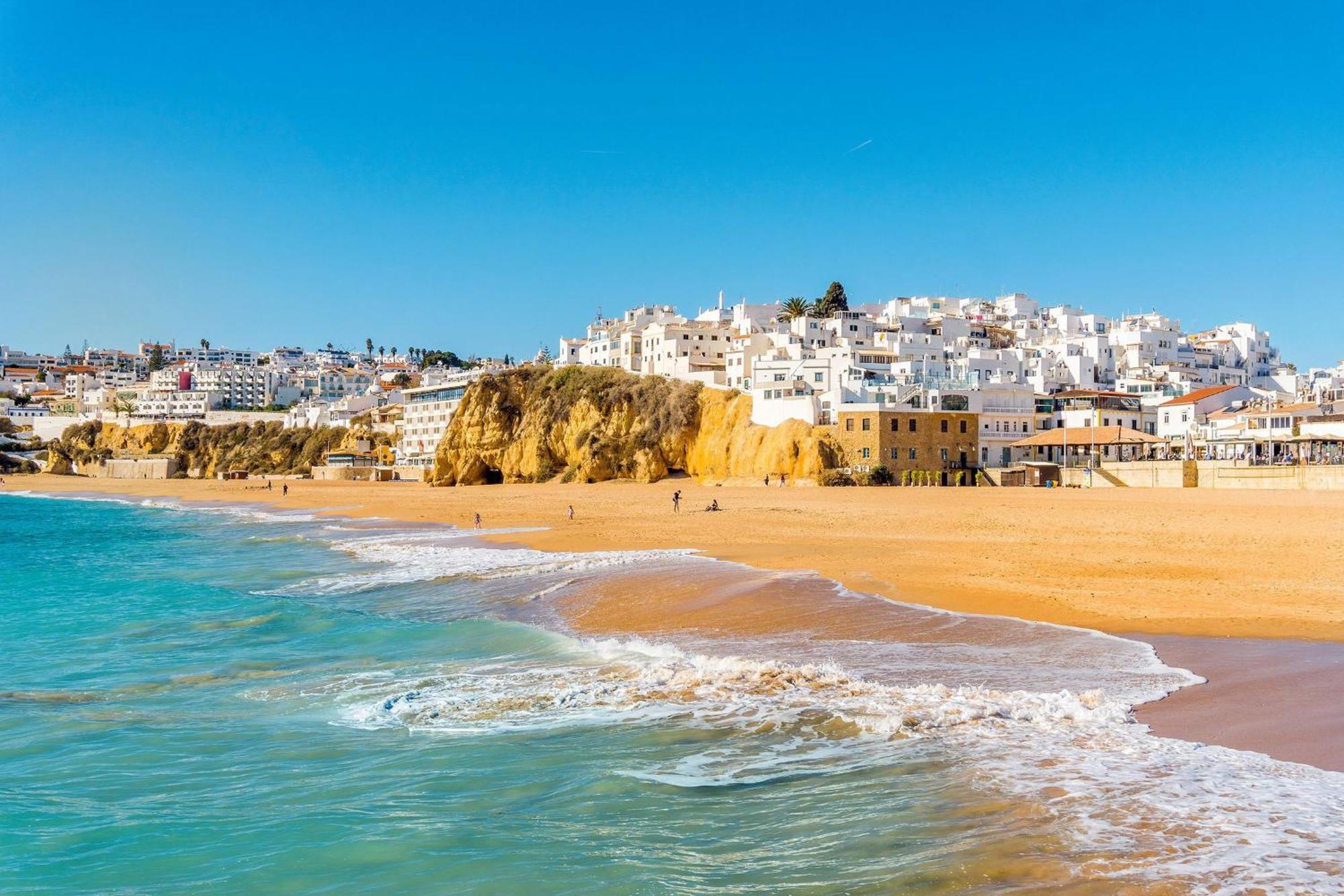 شقة Albufeira Sunny Style With Pool By Homing المظهر الخارجي الصورة